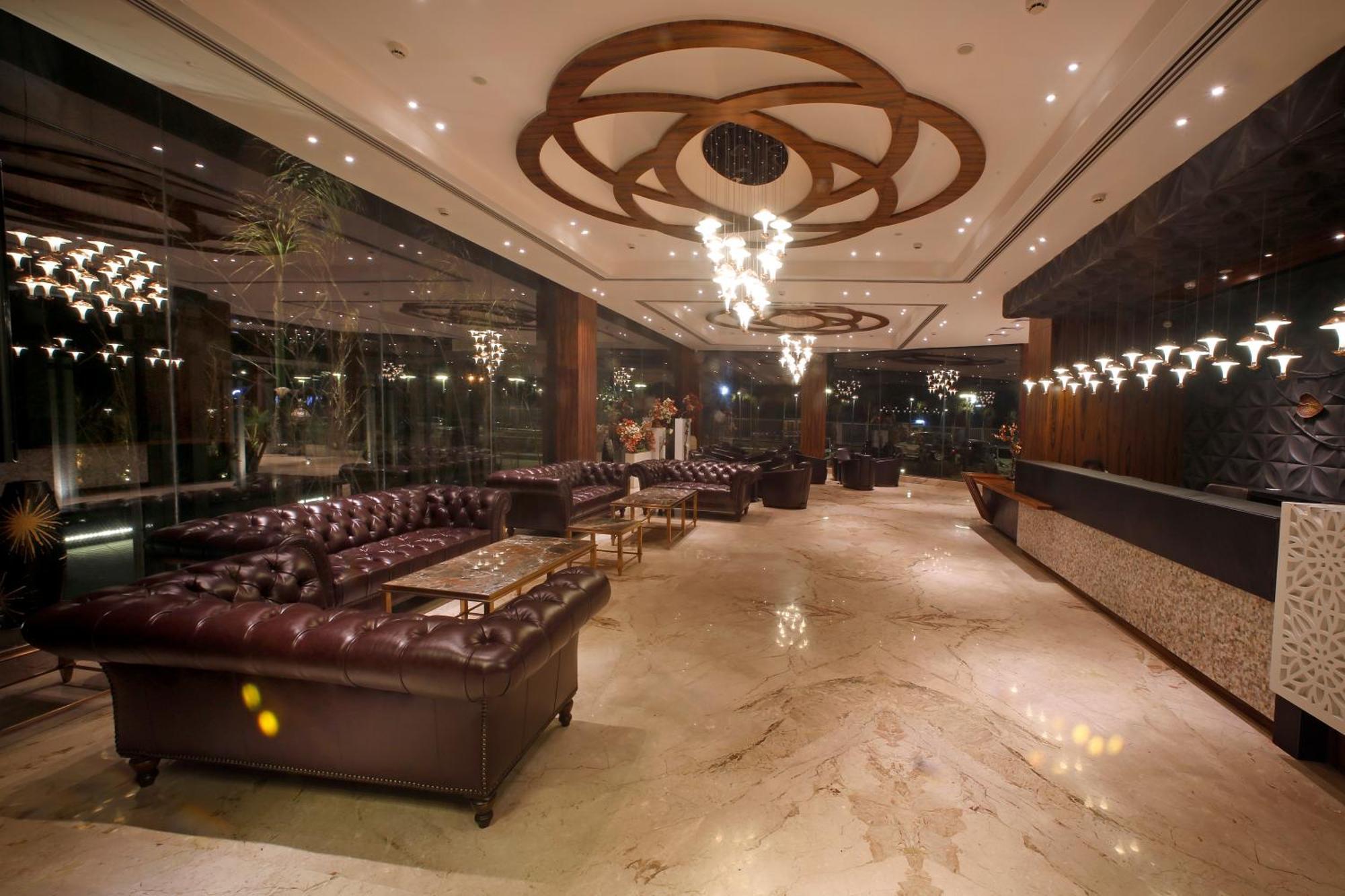 Grand Xenia Hotel Ajmer Ngoại thất bức ảnh