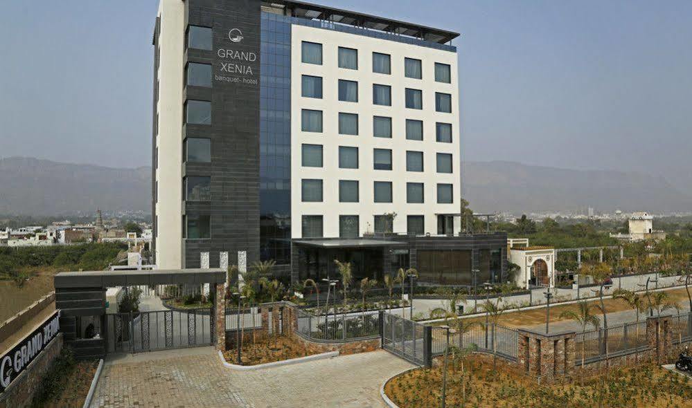 Grand Xenia Hotel Ajmer Ngoại thất bức ảnh